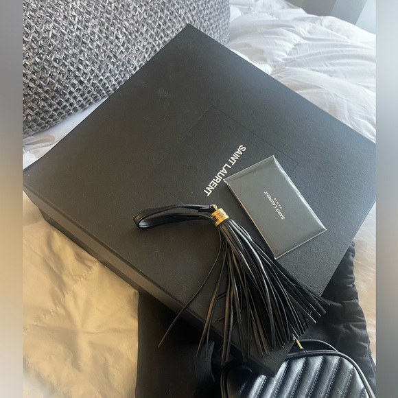 SOLD ๐ฅ๐ฅ๐ฅ๐ฅ๐ฅ๐ฅ - Picture 4 of 7